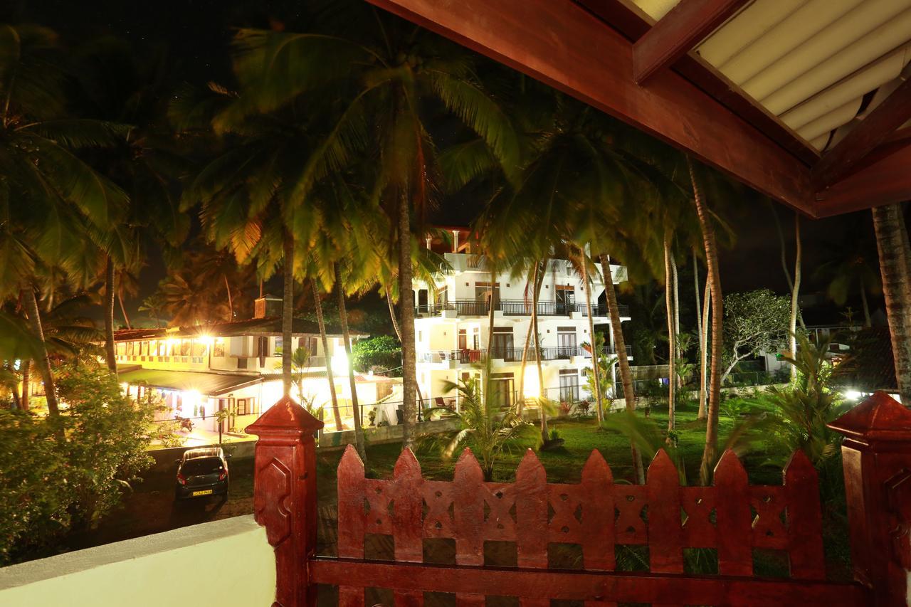 Sonri Villa Sea View Unawatuna Kültér fotó