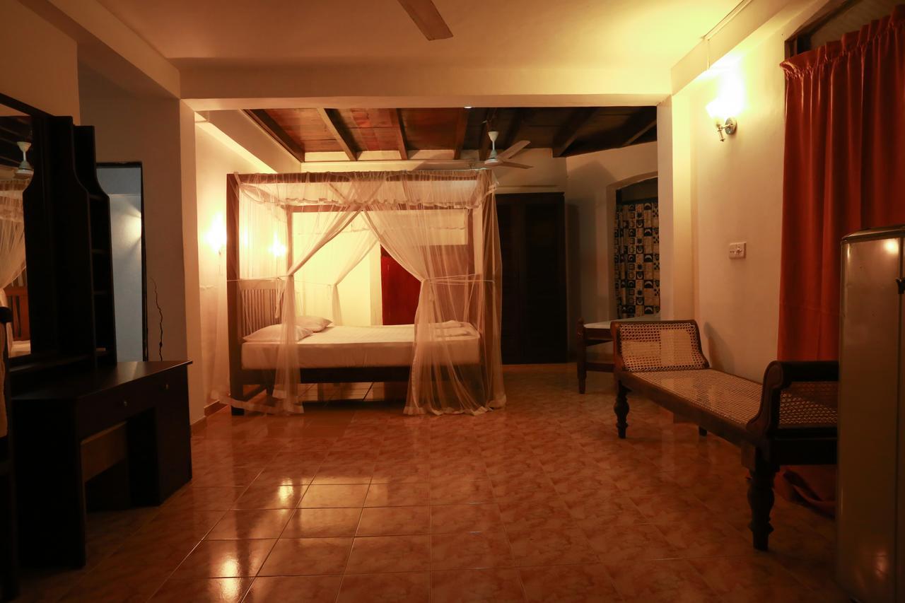 Sonri Villa Sea View Unawatuna Kültér fotó
