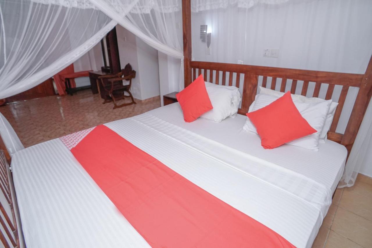 Sonri Villa Sea View Unawatuna Kültér fotó