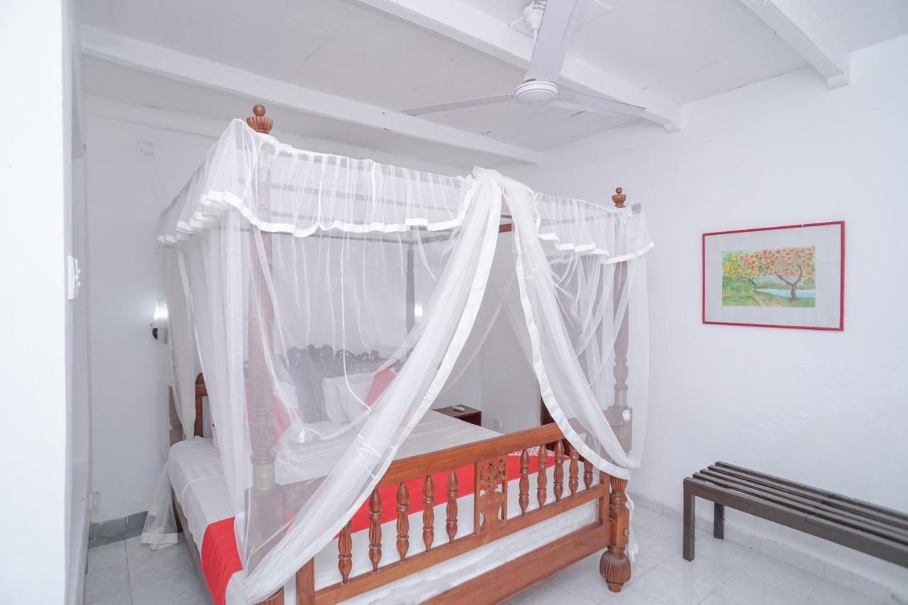 Sonri Villa Sea View Unawatuna Kültér fotó